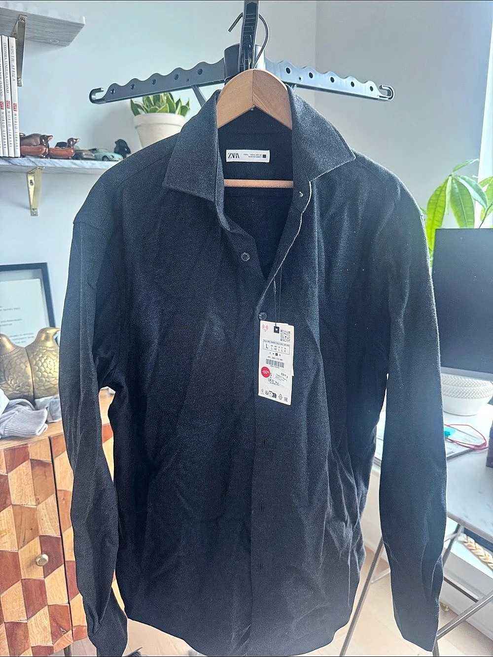 Zara Casual Button Down Shirt in Black Size Medium NWT